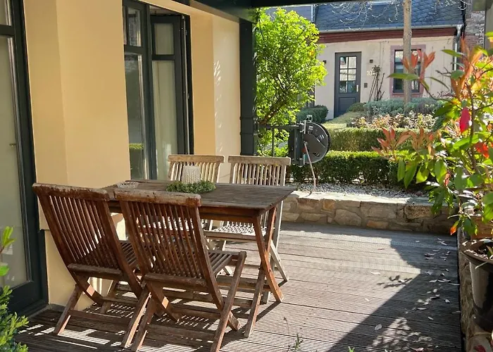 Im Stadionischem Hof * Walluf